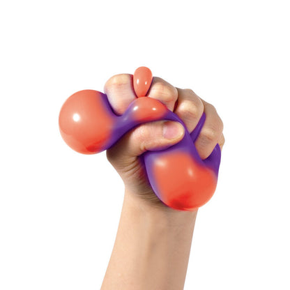NeeDoh Color Change Squeeze Heart - US 1698